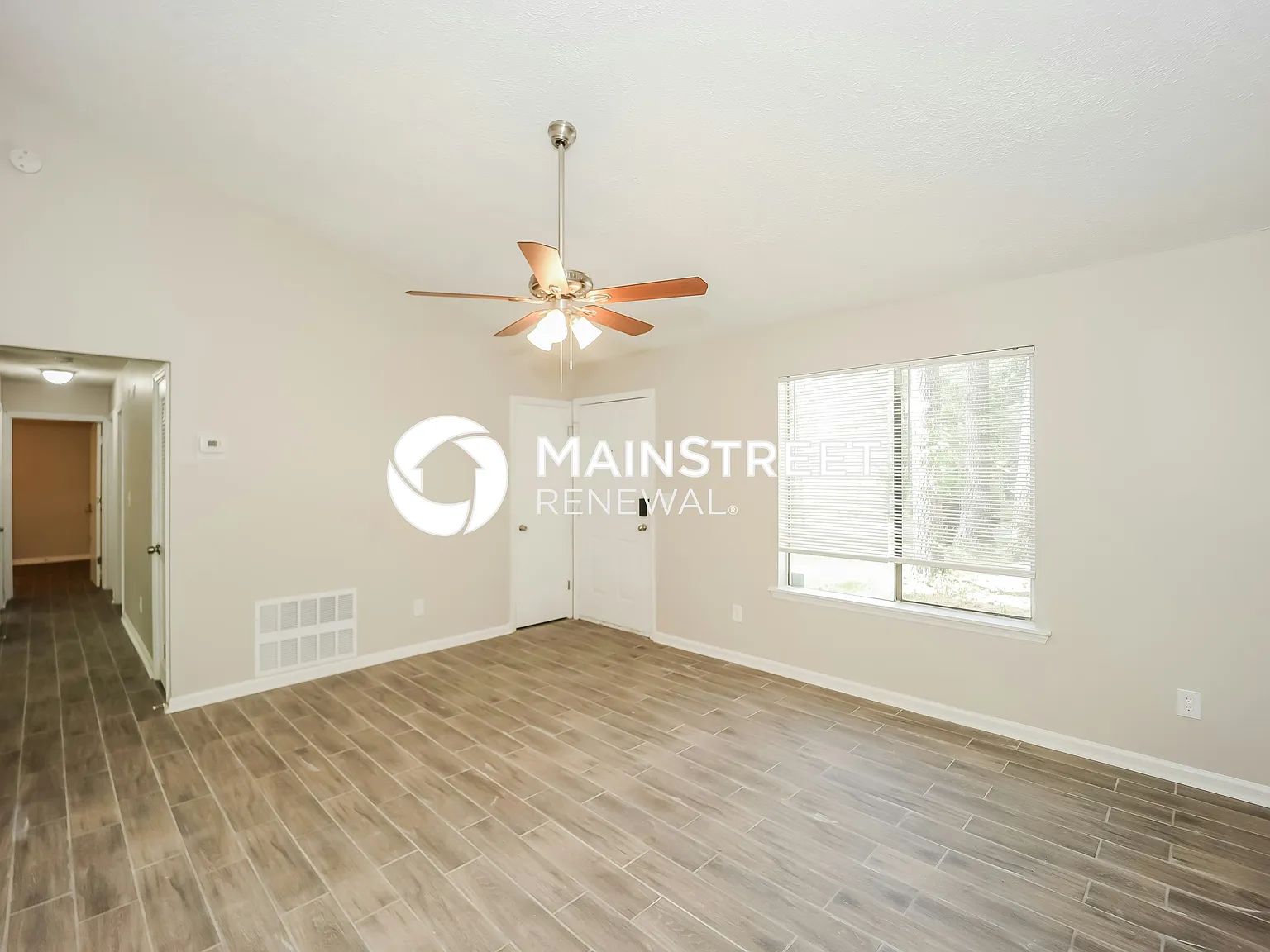 9006 Homewood Drive — Photo 4