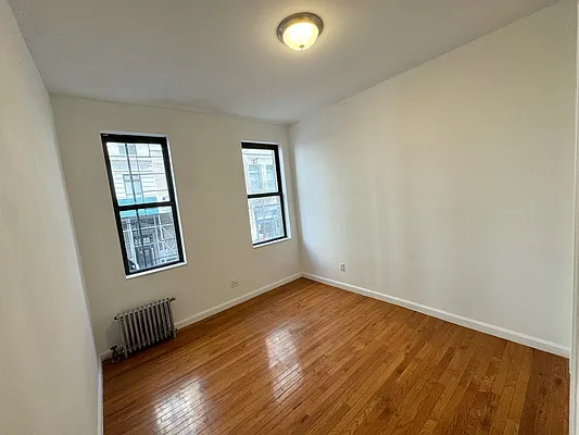 Rented by GreenVill Real Estate LLC | media 36