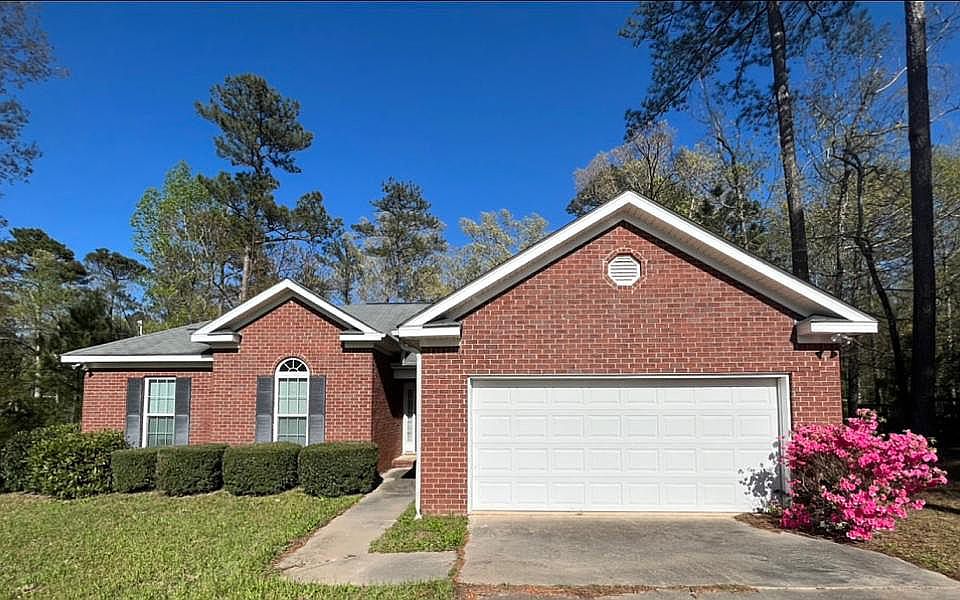 2nd image of 653 N Fairview Dr
