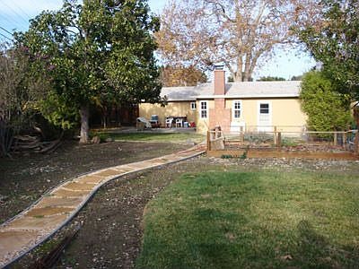 2nd image of 128 Las Astas Dr
