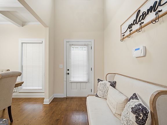 5th image of 175 Rodgers Rd