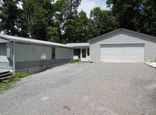 66 Robertson Rd, Kuttawa, KY 42055