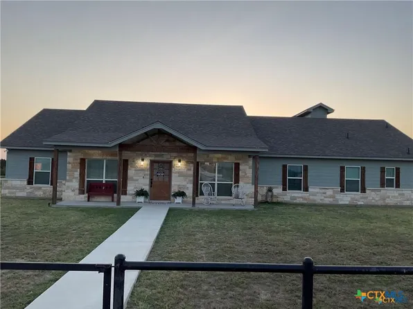 5853 Moccasin Bend Rd, Gatesville, TX 76528