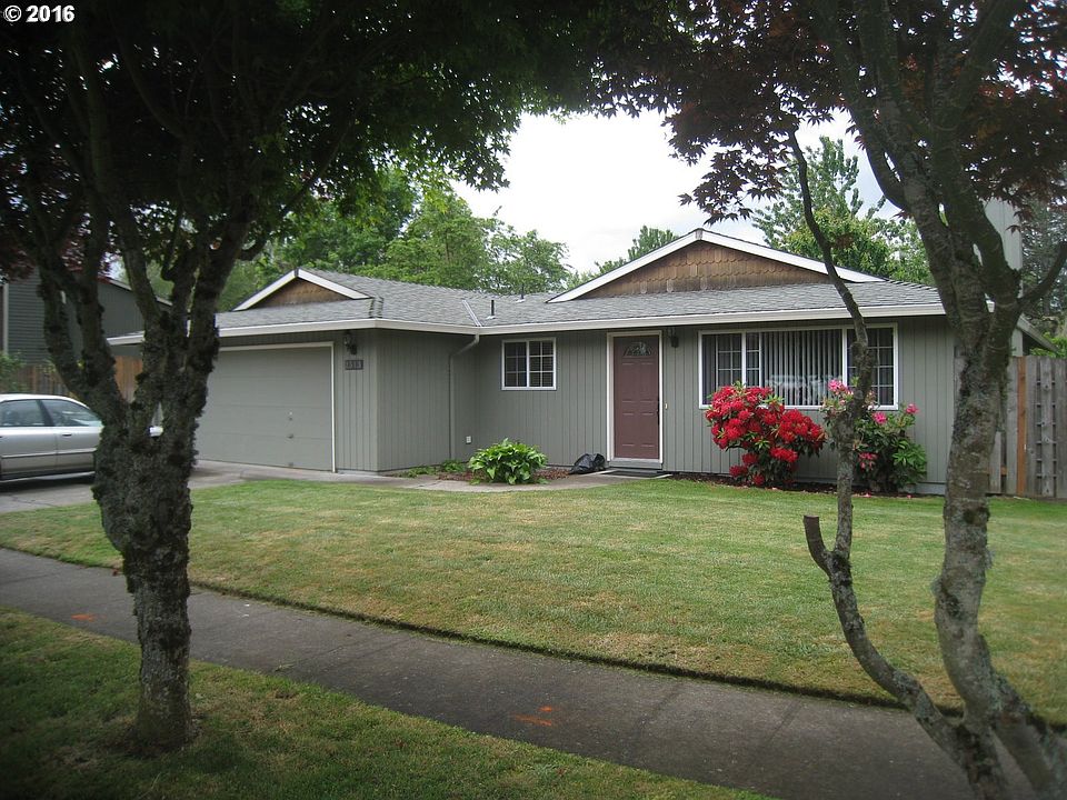 1st image of 1513 SE Beaver Creek Ln