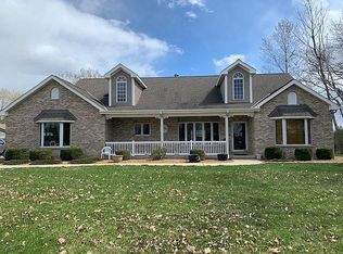 233 Old Green Bay Rd, Kenosha, WI 53144