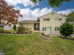 431 Burns Dr, Springfield, PA 19064