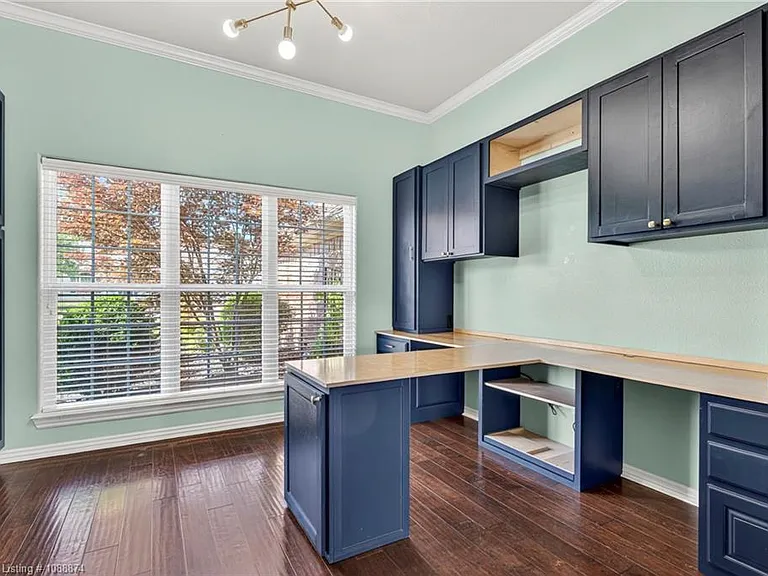 3725 Colfax Way — Photo 17