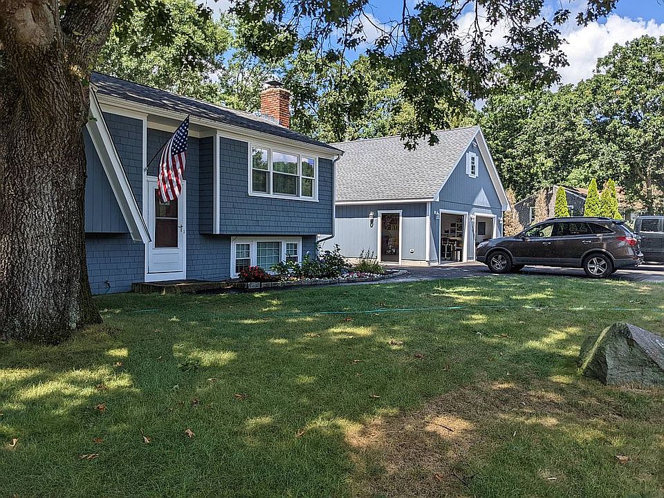 2nd image of 75 Bourne Park Ave