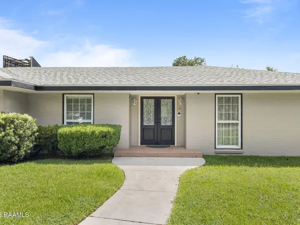 121 Beverly Dr, Lafayette, LA 70503