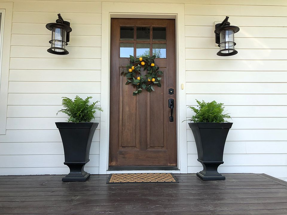 2nd image of 24785 Cove Trl