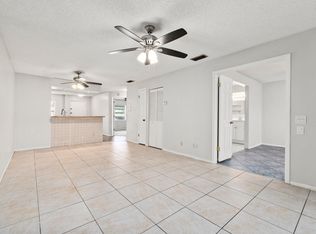 6012 Indrio Rd APT E2, Fort Pierce, FL 34951