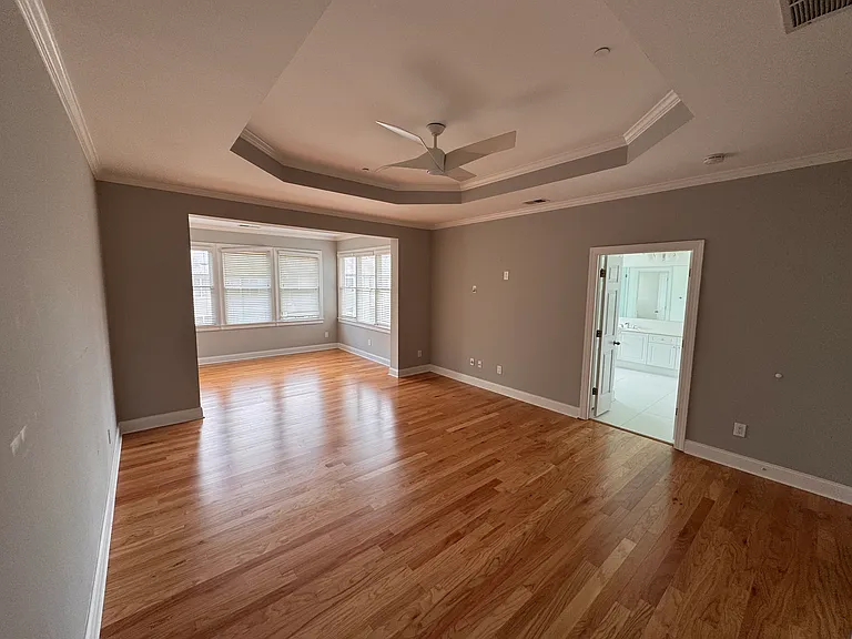 1454 Montclair Ct — Photo 32