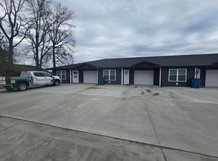 103 E Goodall St #C, Marion, IL 62959