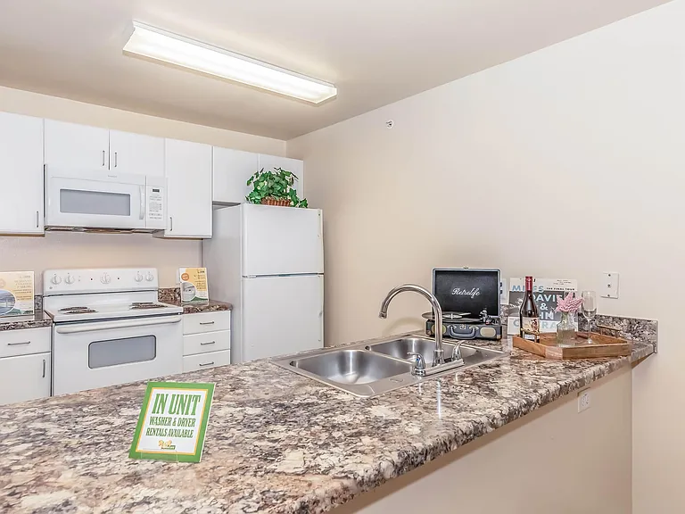 Wright Senior Apartments — Photo 41