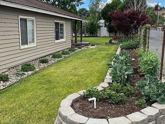 North lawn & garden