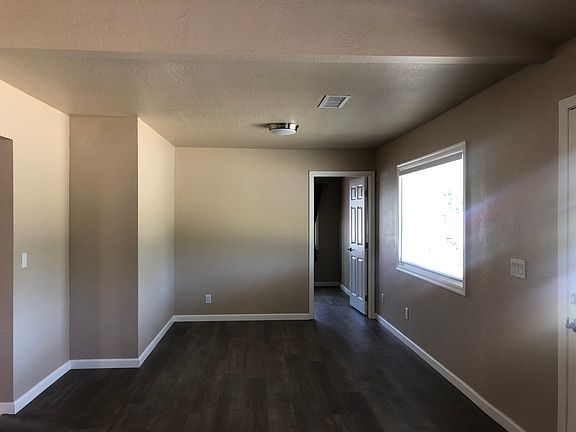 Living/Dining area