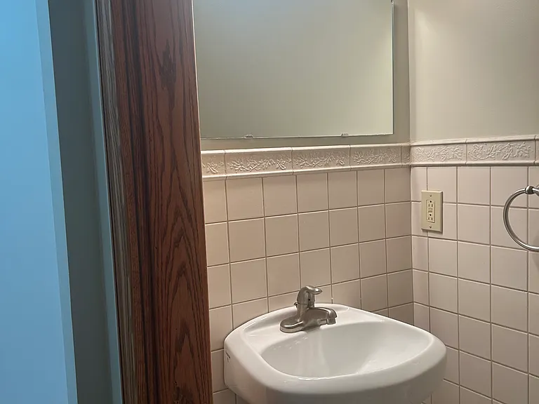 3866 Shaw Blvd #A — Photo 9