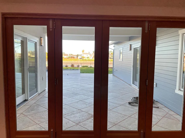 3259 Los Prados St — Photo 15