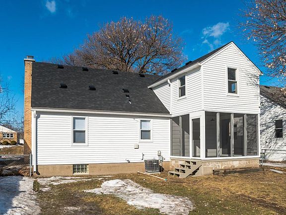 3rd image of 6017 Park Ave