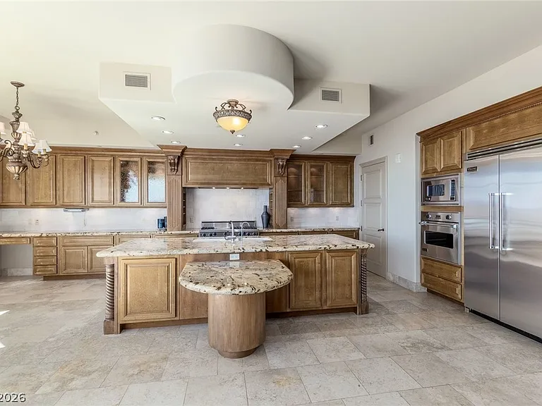 9103 Alta Dr #703 — Photo 8