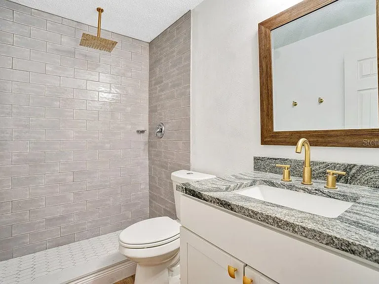 153 Sandalwood Dr — Photo 16
