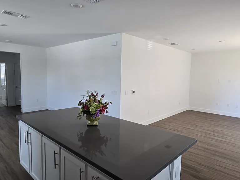 3217 Shrute Dr — Photo 3