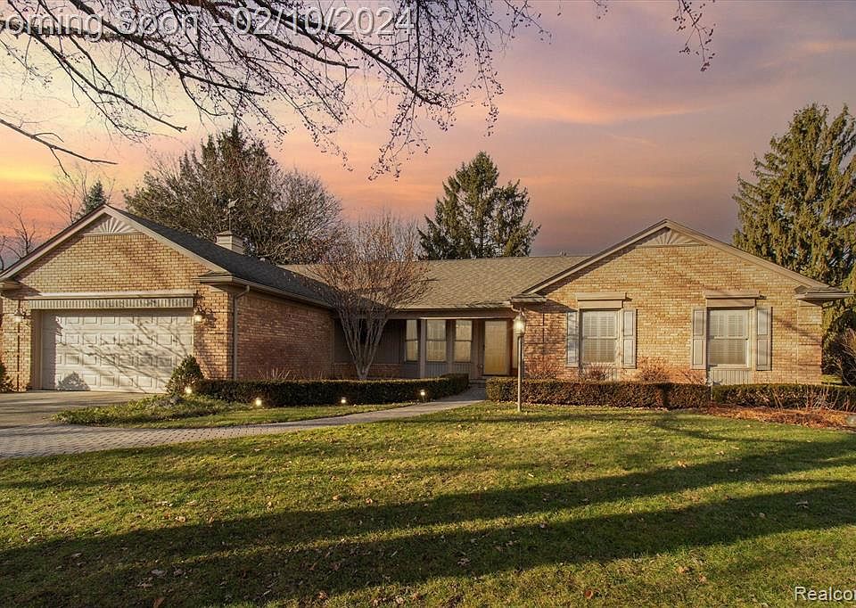 21408 Parklane Rd, Farmington Hills, MI 48335 Zillow