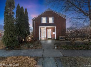 1804 15th St, Wyandotte, MI