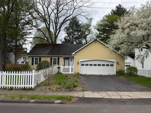 20 Bellrose Ave, Cortland, NY 13045