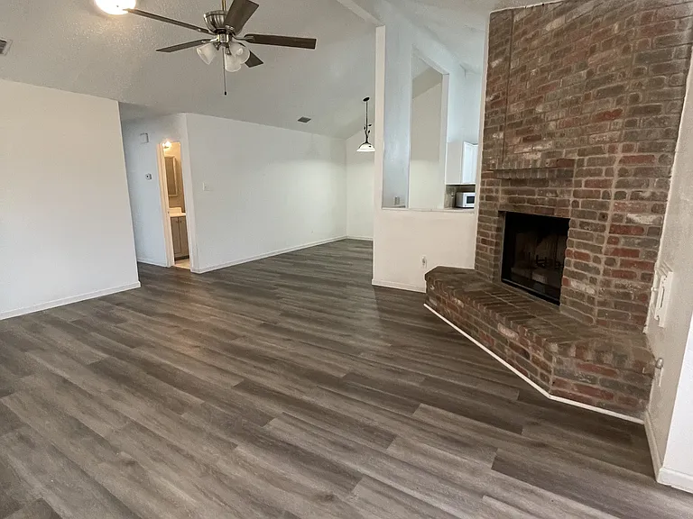 2730 Mud Lake Dr — Photo 6