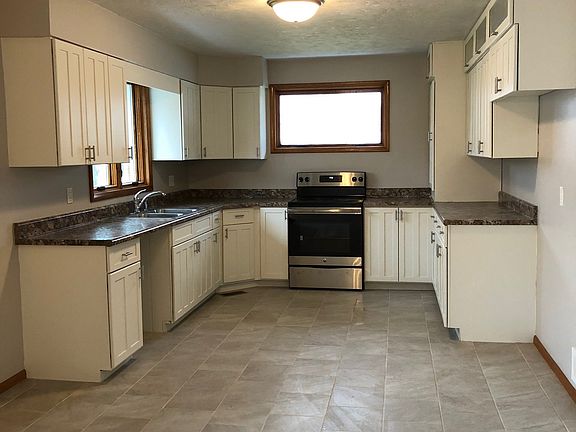 4th image of 603 N Vierwood Way