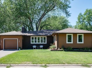 328 4th St NW, Forest Lake, MN 55025