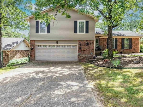 9 Emerald Ct, Little Rock, AR 72212