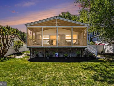 1069 Locust Dr, Pasadena, MD, 21122