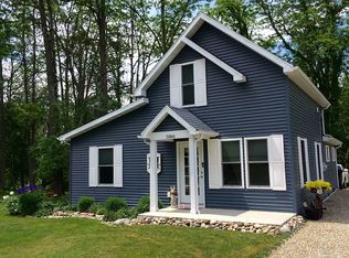 5866 Demorrow Rd, Stevensville, MI 49127