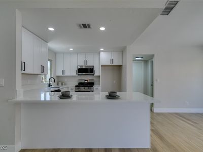5742 Forsythe Dr, Las Vegas, NV, 89142