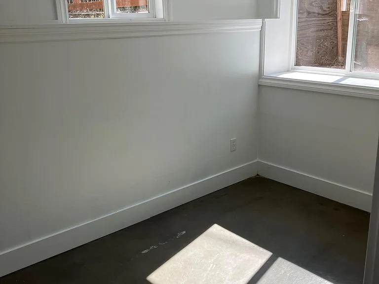 2215 2nd Ave W — Photo 13