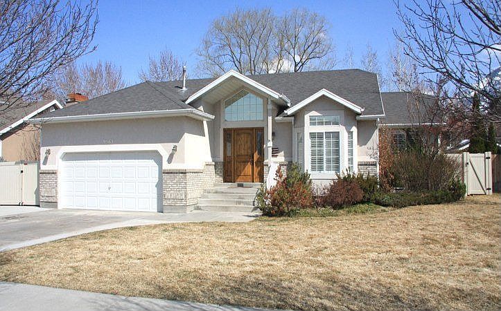 For Sale: 9563 Equestrian Park Circle, Sandy, UT 84092