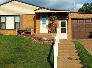 220 2nd St, Cuba City, WI 53807