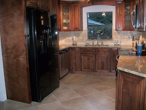 Completely Remodeled Kichen