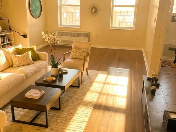 80-25 Parsons Blvd #132, Jamaica, NY 11432