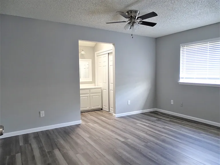 11925 Garden Terrace Dr — Photo 13
