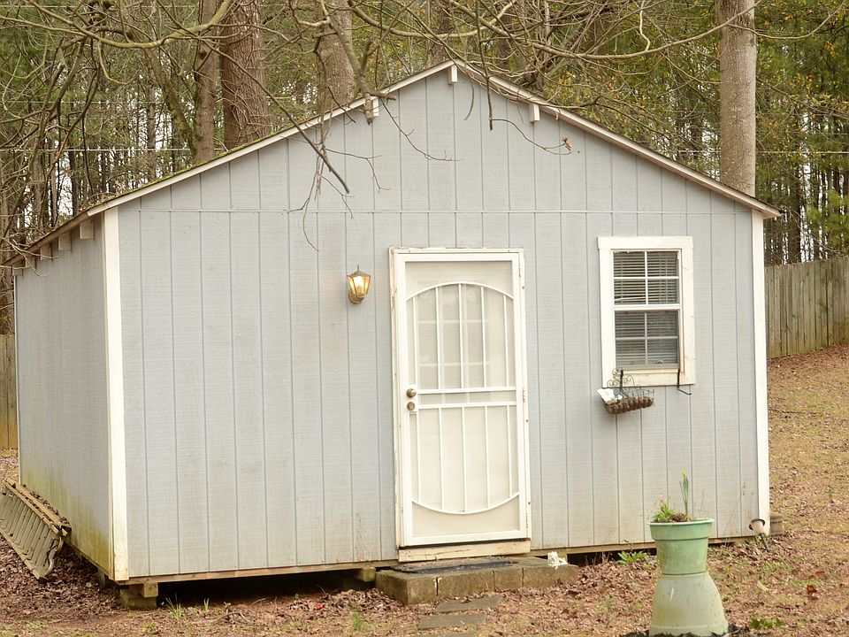 2nd image of 553 Wellington Way