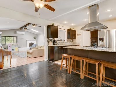 2572 Calle Tres Lomas, San Diego, CA, 92139