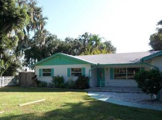 2611 9th St E, Bradenton, FL 34208