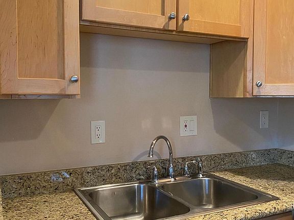 3rd image of 12440 N 20th St APT 103