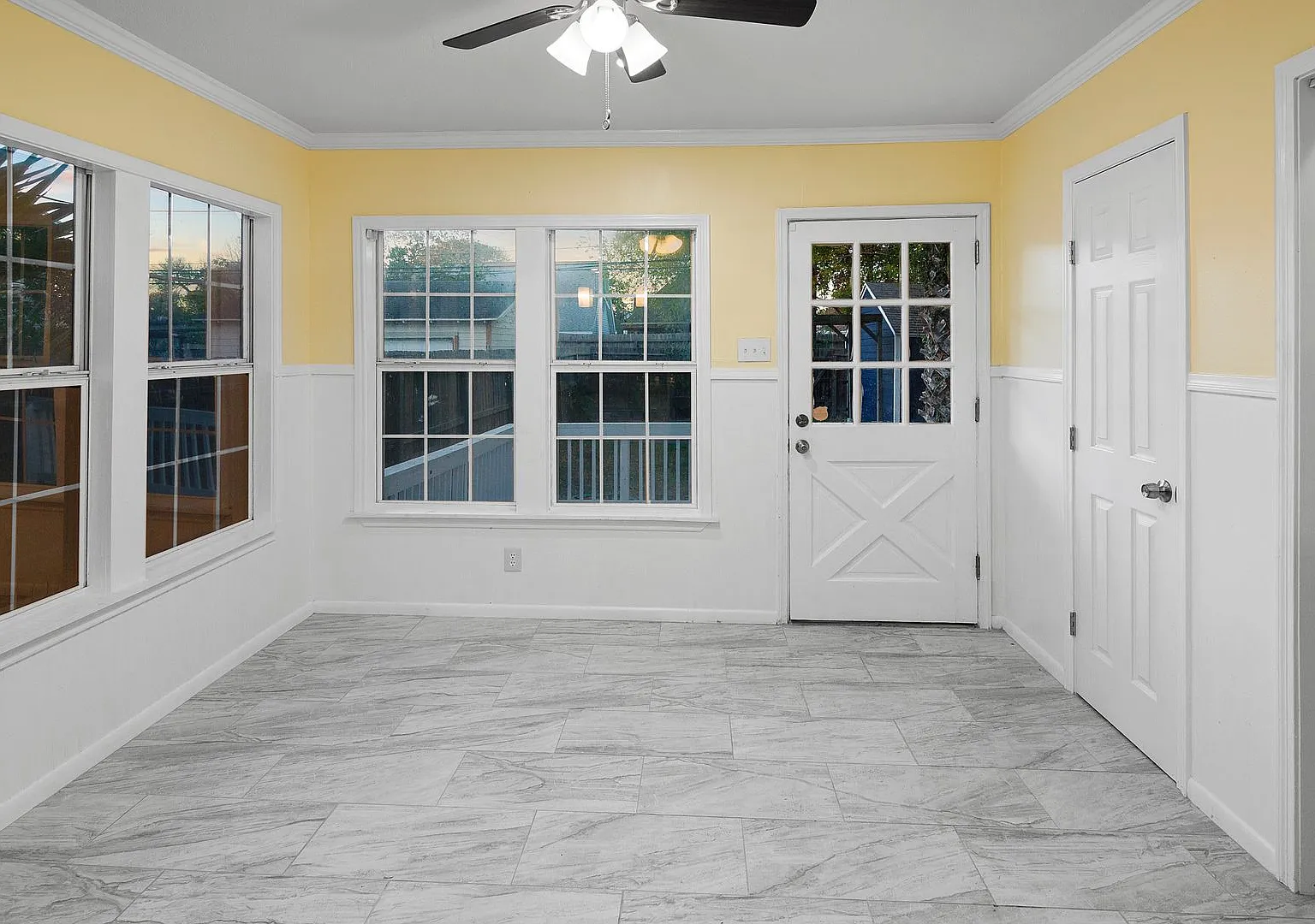 3 Bedroom 1.5 Bath Home just blocks from Ocean Drive — Photo 1