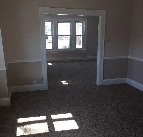1802 Court St #2 — Photo 4