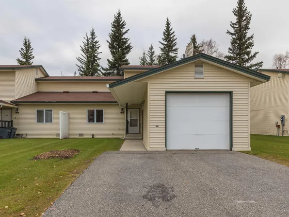 1412 Hampstead Ave, Fairbanks, AK 99701