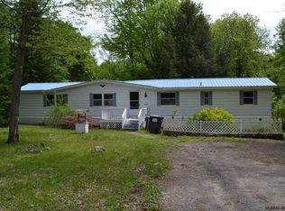 135 Sherman Rd, Middle Grove, NY 12850